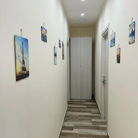 Punto House Ferrovia 4*